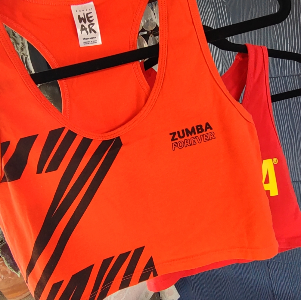 Zumba Forever Orange crop top Size Marvelous Medium